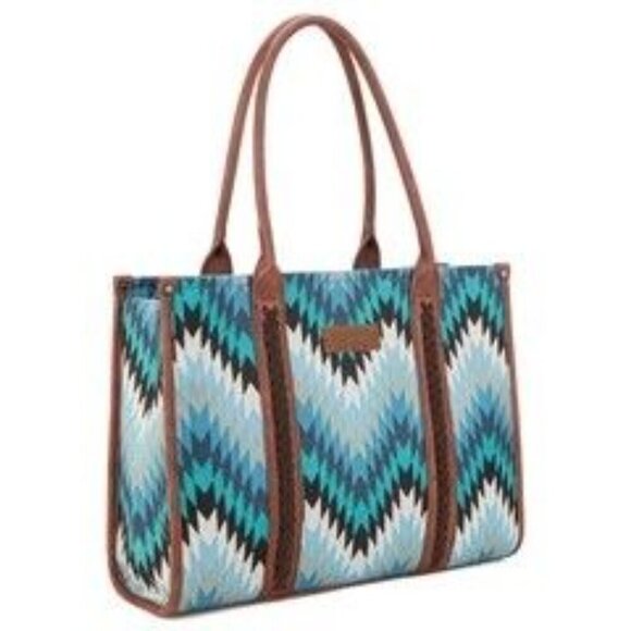 Wrangler Southwestern Pattern Dual Sided Print Concealed Carry Wide Tote - Picture 11 of 14